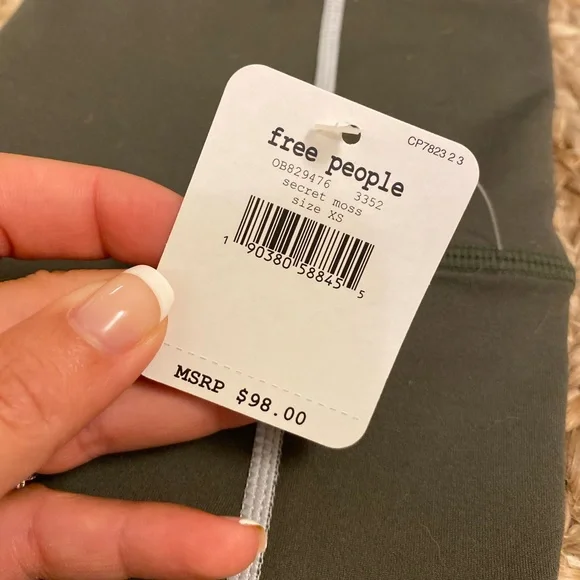 Free People You’re A Peach Leggings in Secret Moss - Picture 7 of 7